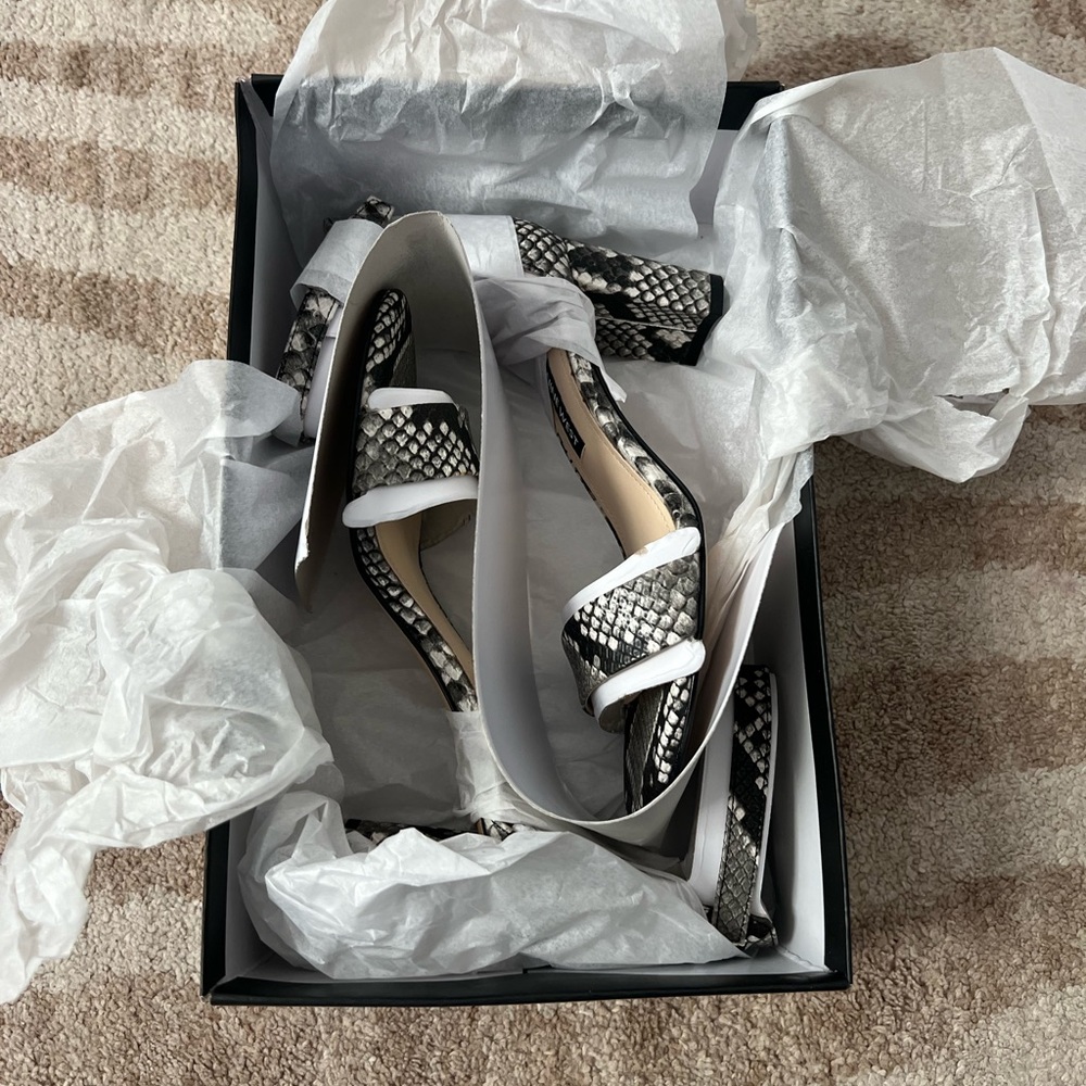 New in Box Spruce Sandals